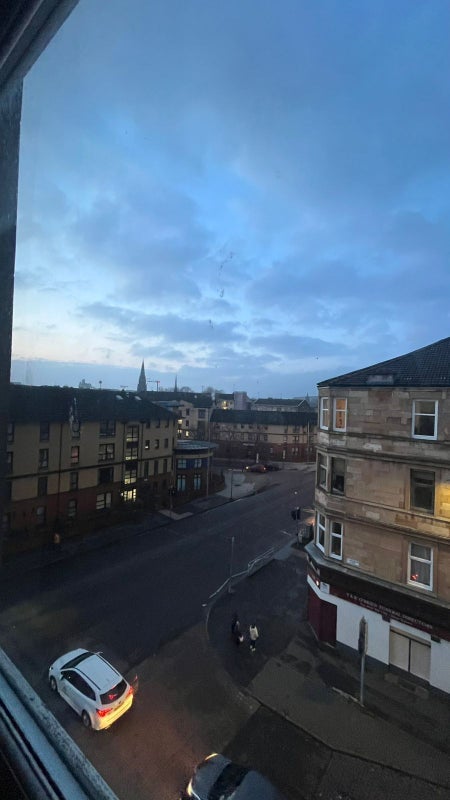 Room Maryhill Road in Glasgow