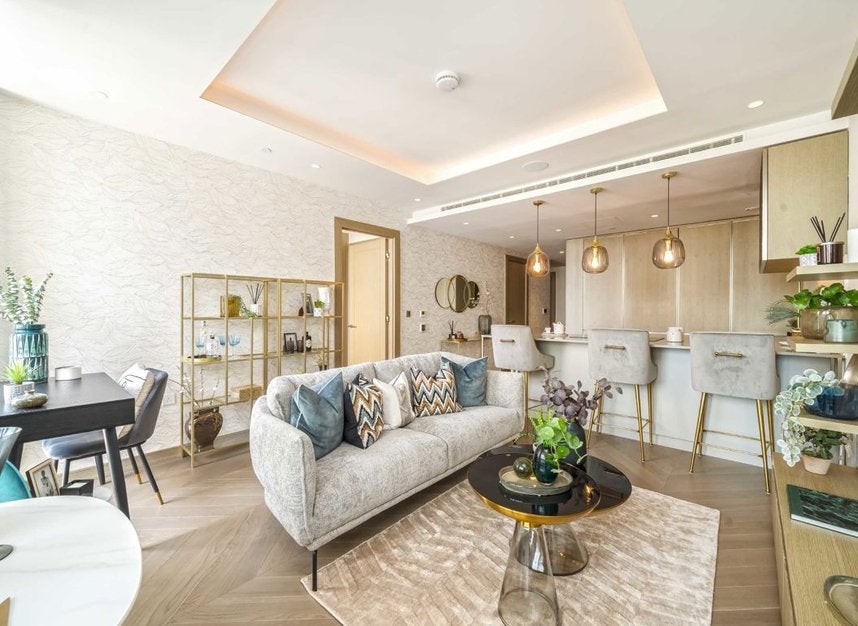 Flat Lodge Road in City of Westminster