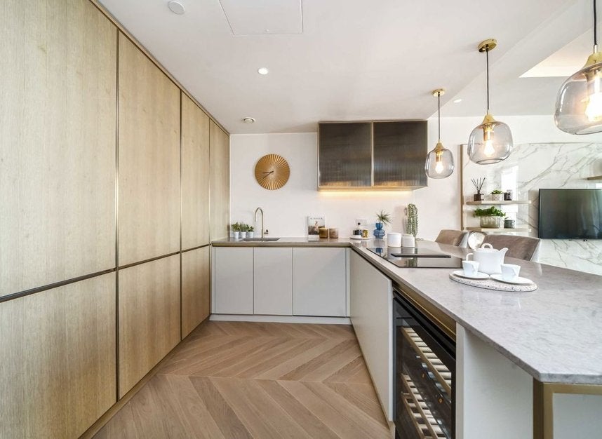 Flat Lodge Road in City of Westminster