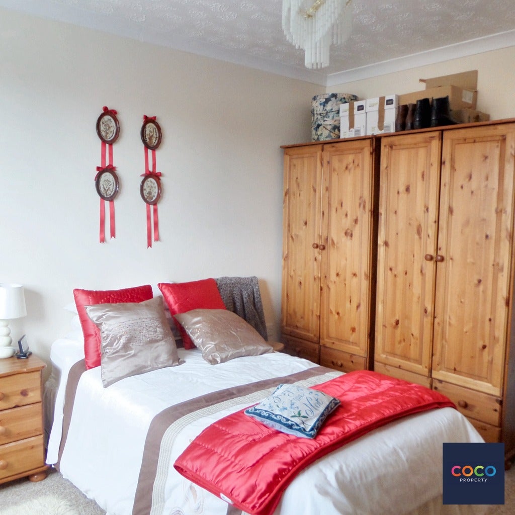 House Cheyne Close in Southwell