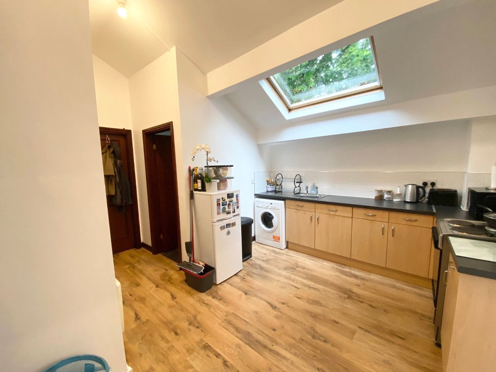 Flat Waver Green in Leeds