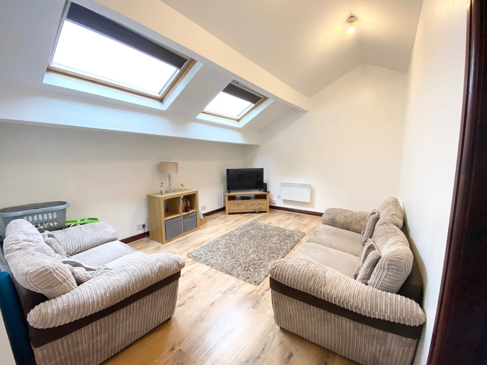 Flat Waver Green in Leeds