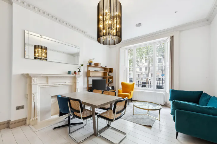 Flat Sussex Gardens in City of Westminster