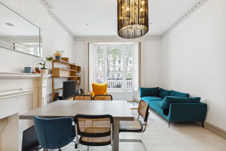 Flat Sussex Gardens in City of Westminster