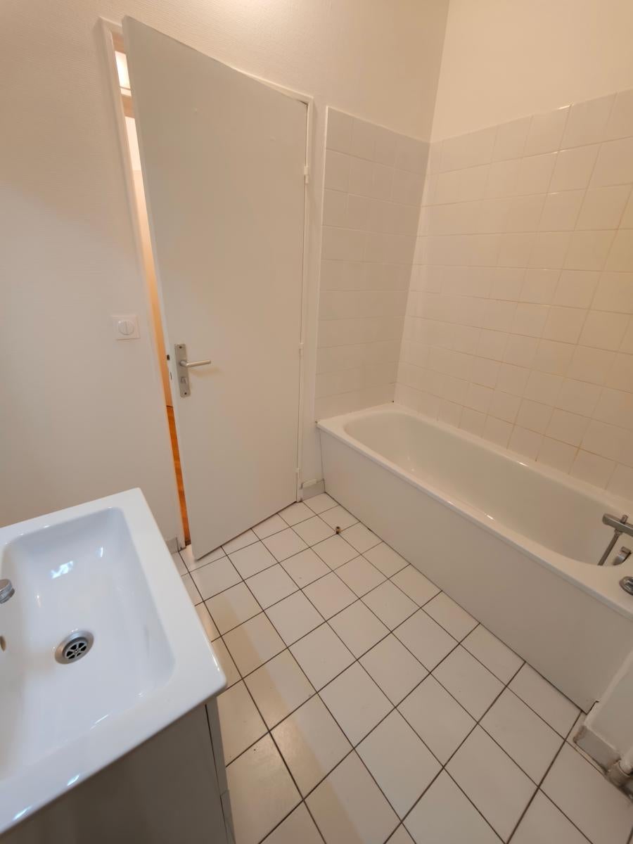 Flat Rue Émile Agier in Asnières-sur-Seine