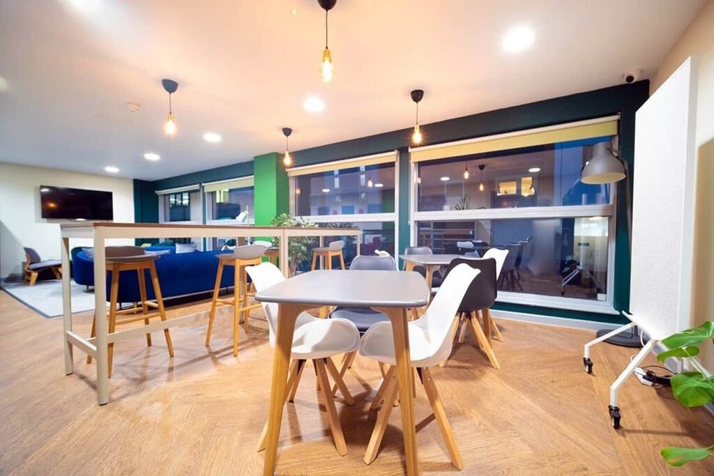 Room Kirby Street in Greater London