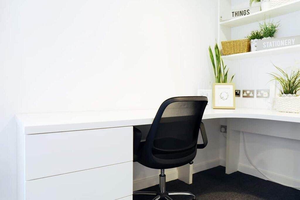 Room Kirby Street in Greater London
