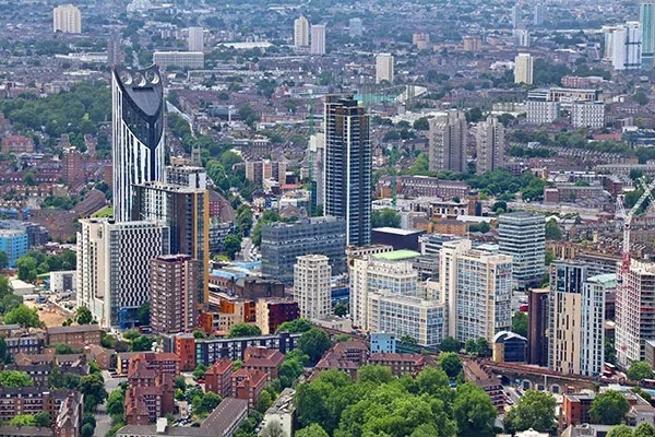 Flat Browning Street in Greater London