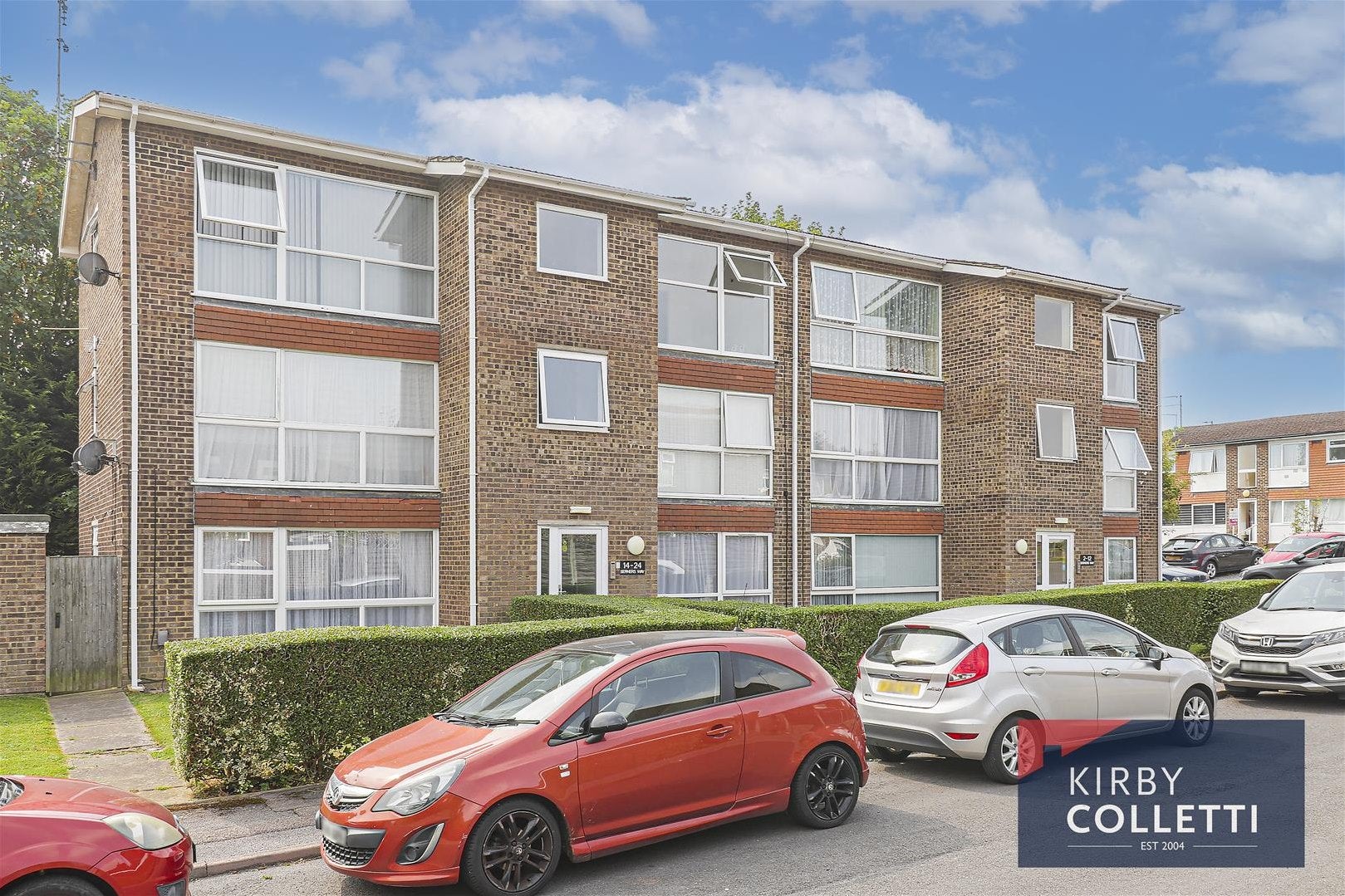 Flat Berners Way in Broxbourne
