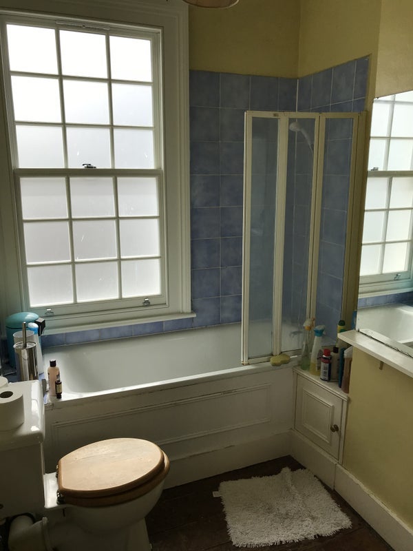 Room Sherbrooke Road in Greater London