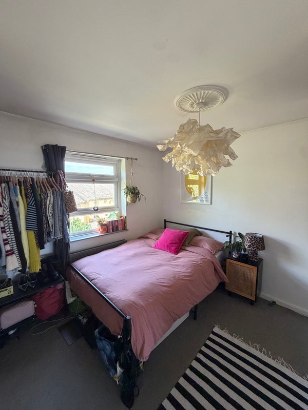 Room Brockley Way in Greater London