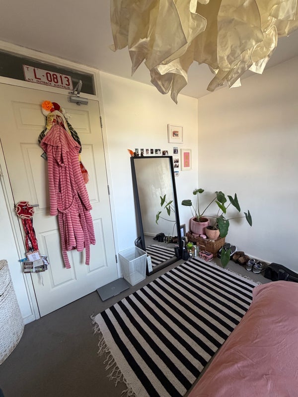 Room Brockley Way in Greater London
