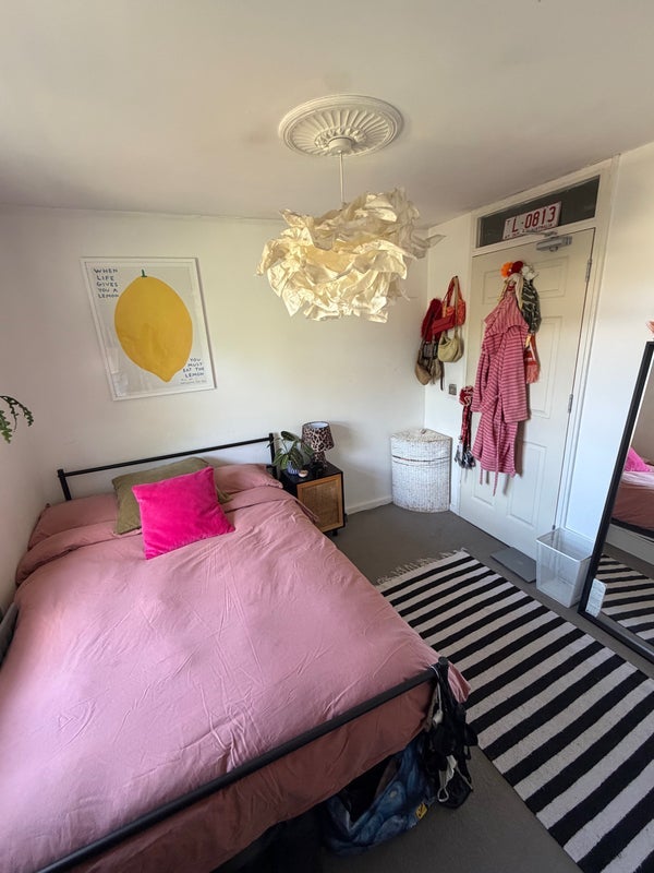 Room Brockley Way in Greater London