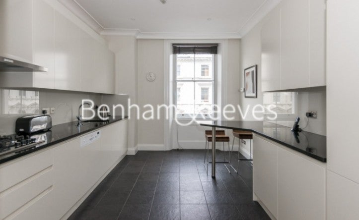 Flat Prince of Wales Terrace in Greater London