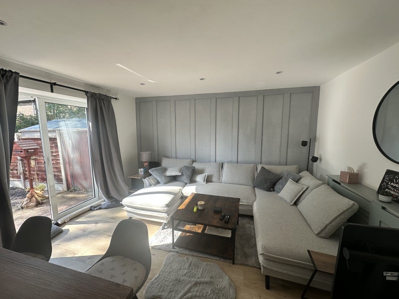 Room Burnage Lane in Manchester