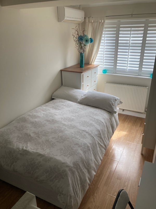 Room Bower Road in Sevenoaks