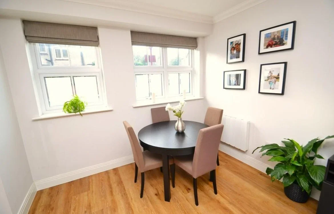 Flat Watling Street in Hertsmere