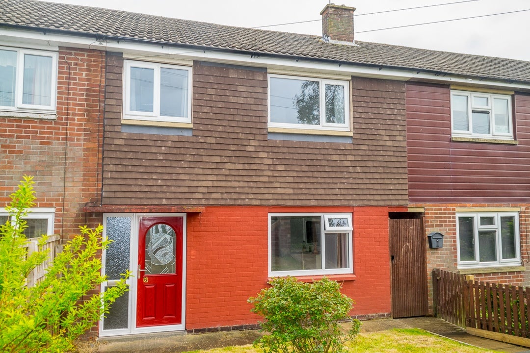 House Charlotte Close in Kirklees