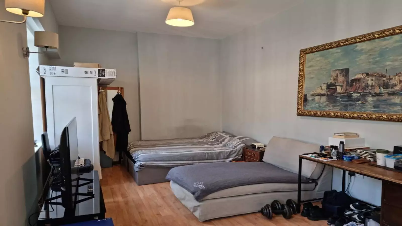 Room Parry Road in City of Westminster
