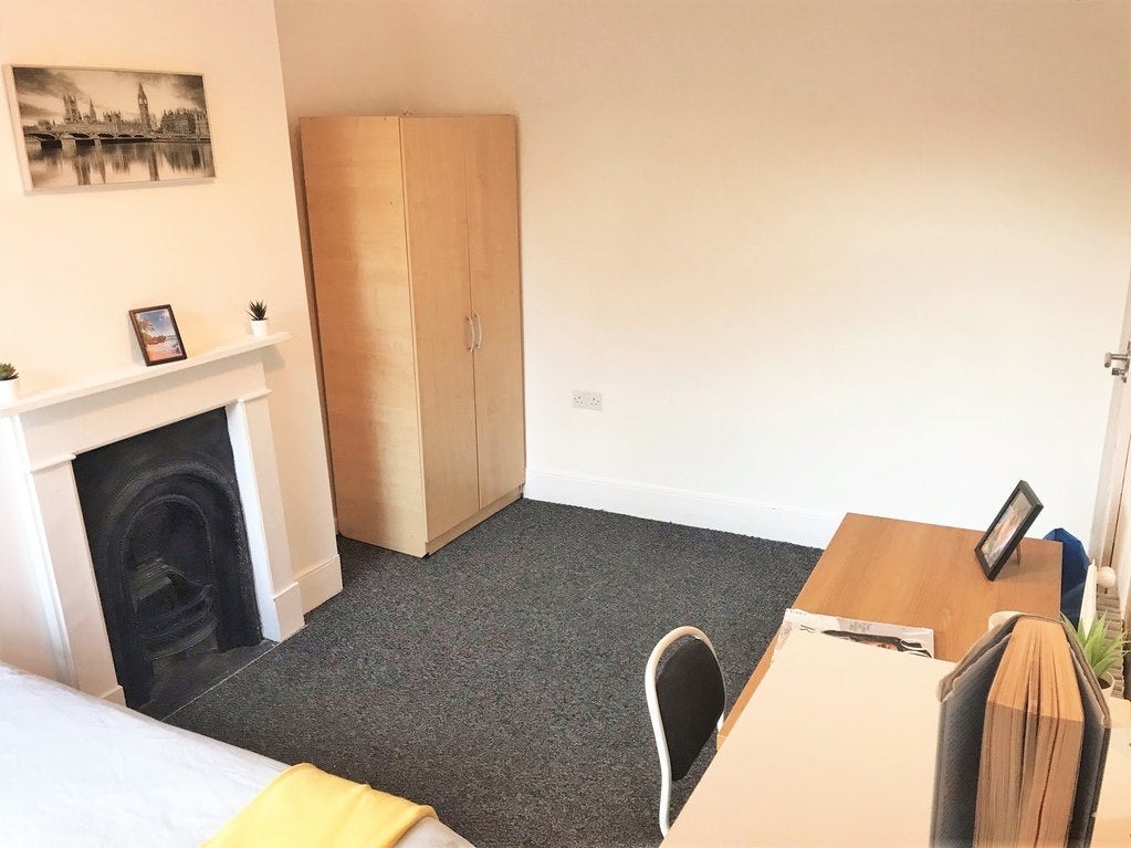 Room Clausentum Road in Southampton