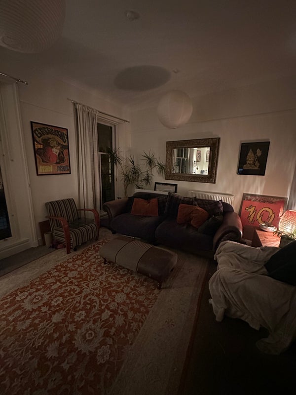 Room Shakespeare Street in Glasgow