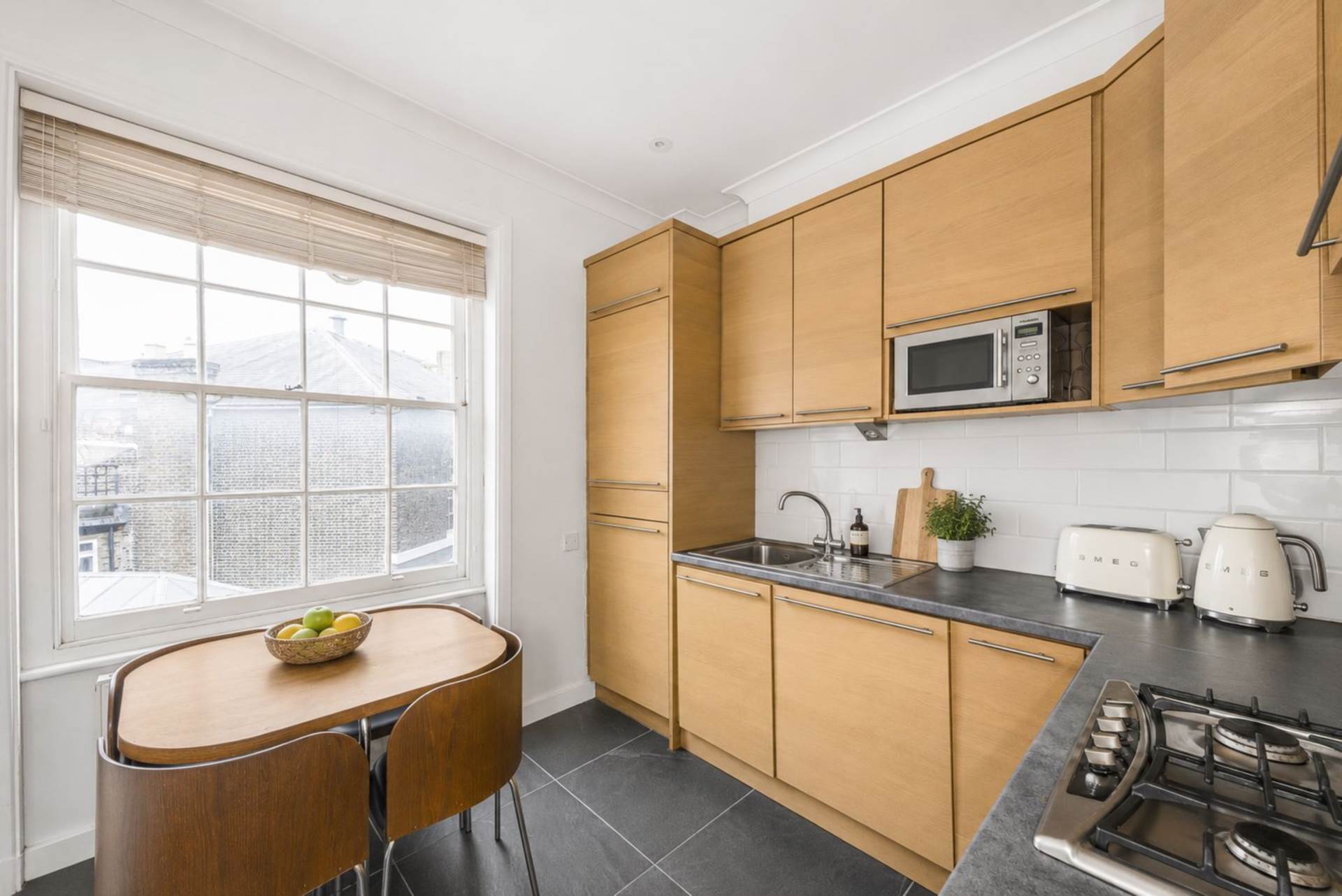 Flat Sekforde Street in Greater London