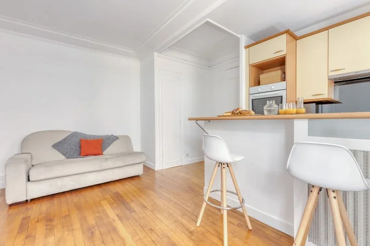 Flat Rue de la Faisanderie in Paris