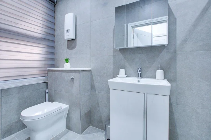 Flat Aslett Street in Greater London