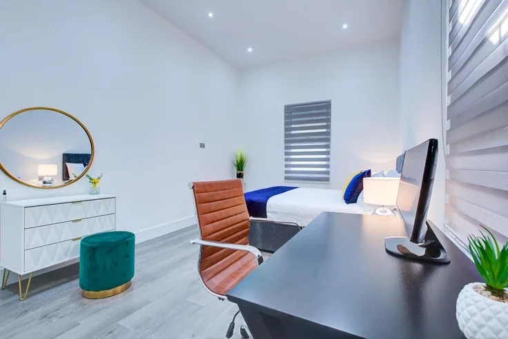 Flat Aslett Street in Greater London