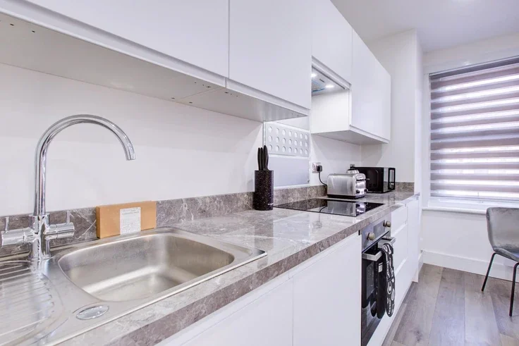 Flat Aslett Street in Greater London