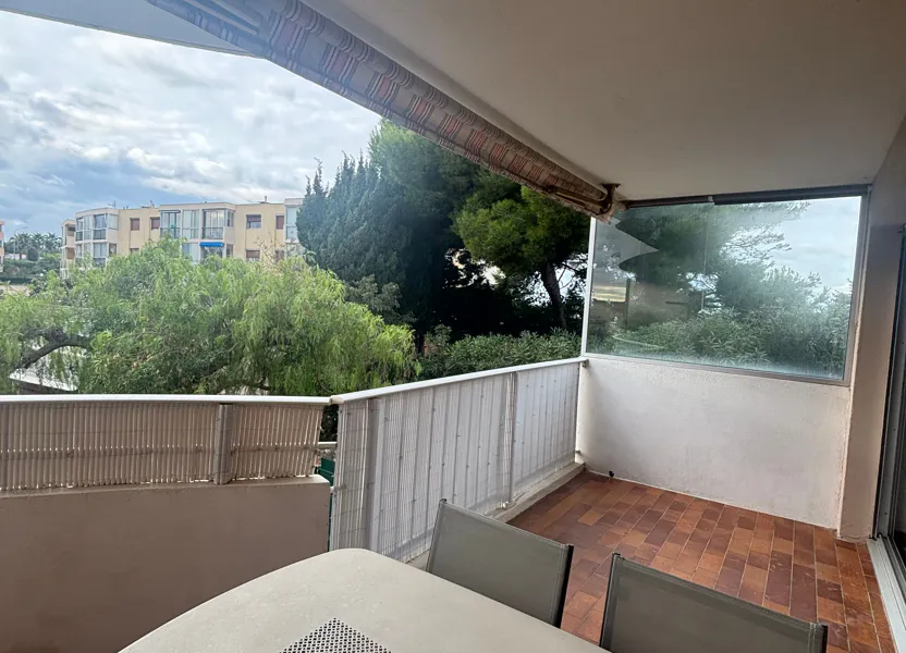 Flat Avenue des Platanes in Six-Fours-les-Plages