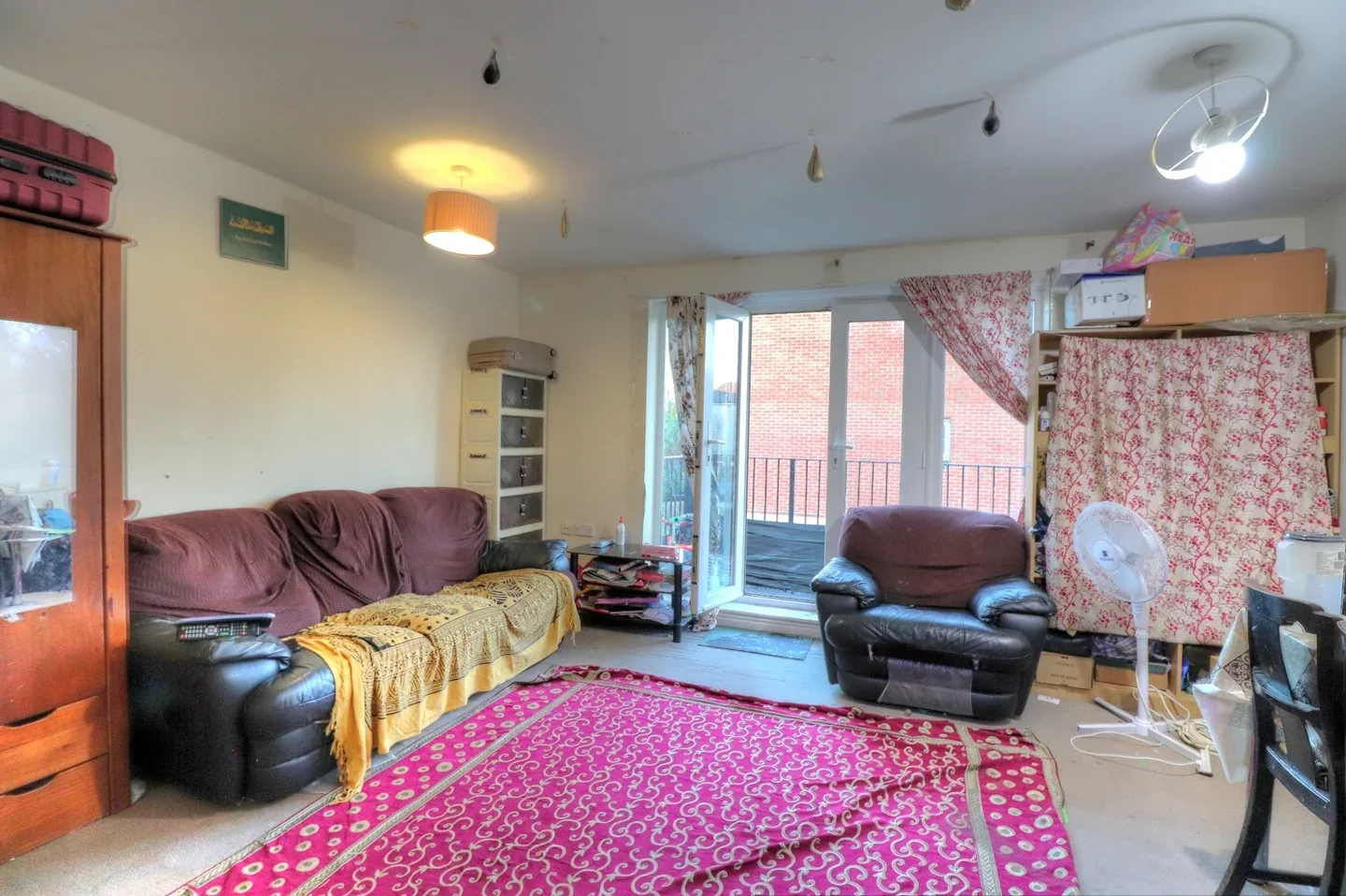 Flat Loxford Lane in Greater London
