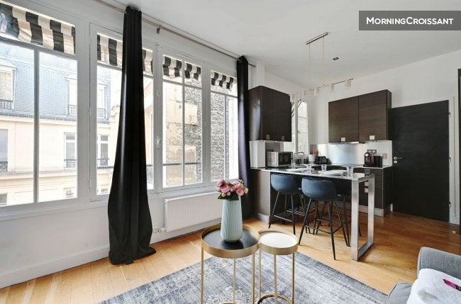 Appartement Rue de Ponthieu à Paris