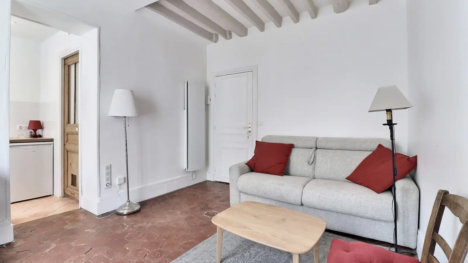 Flat Rue de la Roquette in Paris