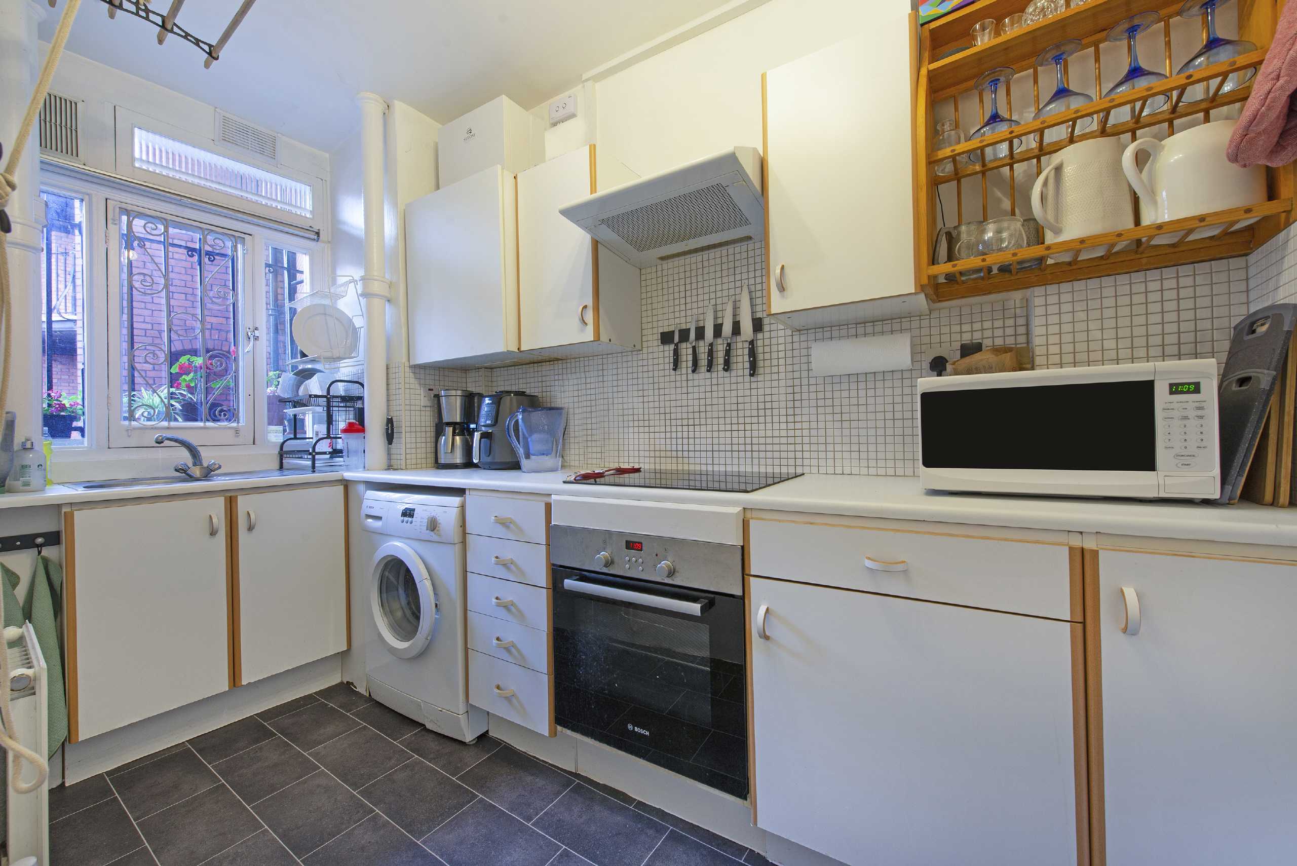 Flat Hastings Street in Greater London