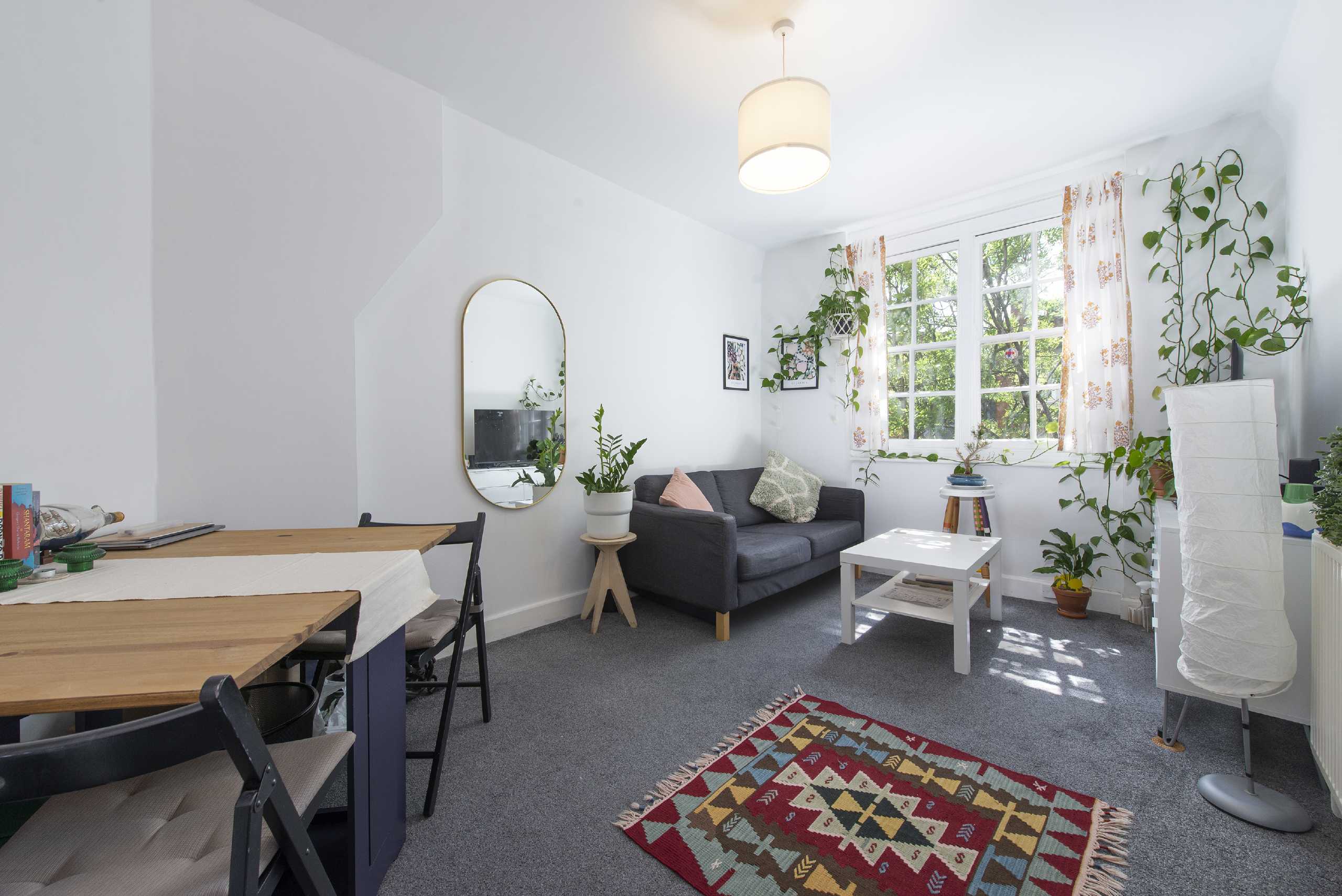 Flat Hastings Street in Greater London