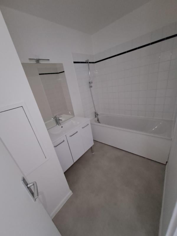 Flat Rue de Tambour in Reims