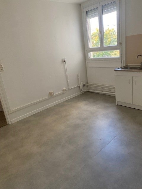 Flat Rue de Tambour in Reims
