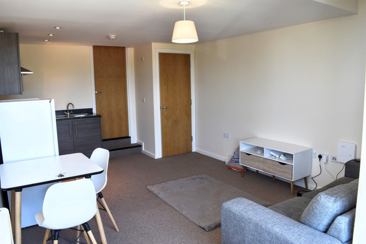 Flat Brindley Road in Manchester