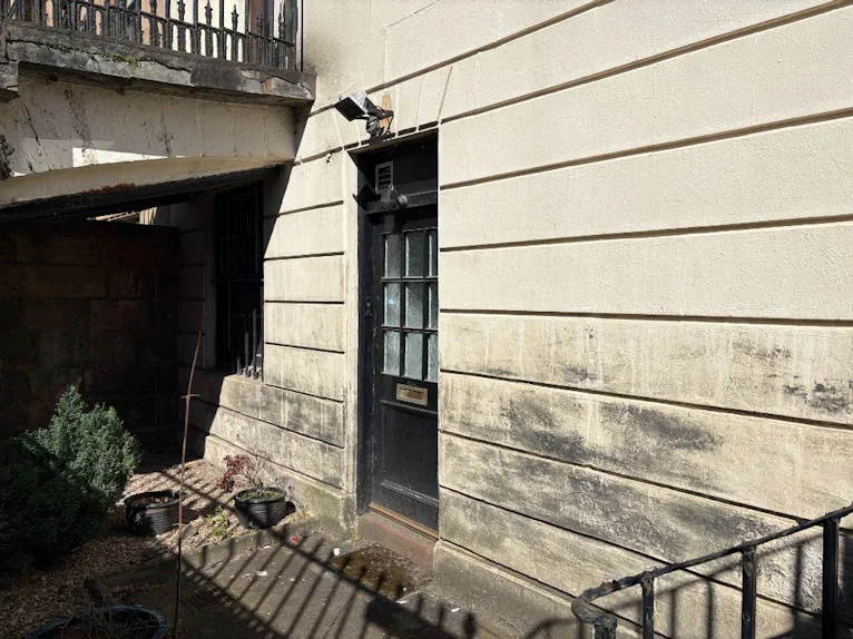 Flat Somerset Place in Glasgow