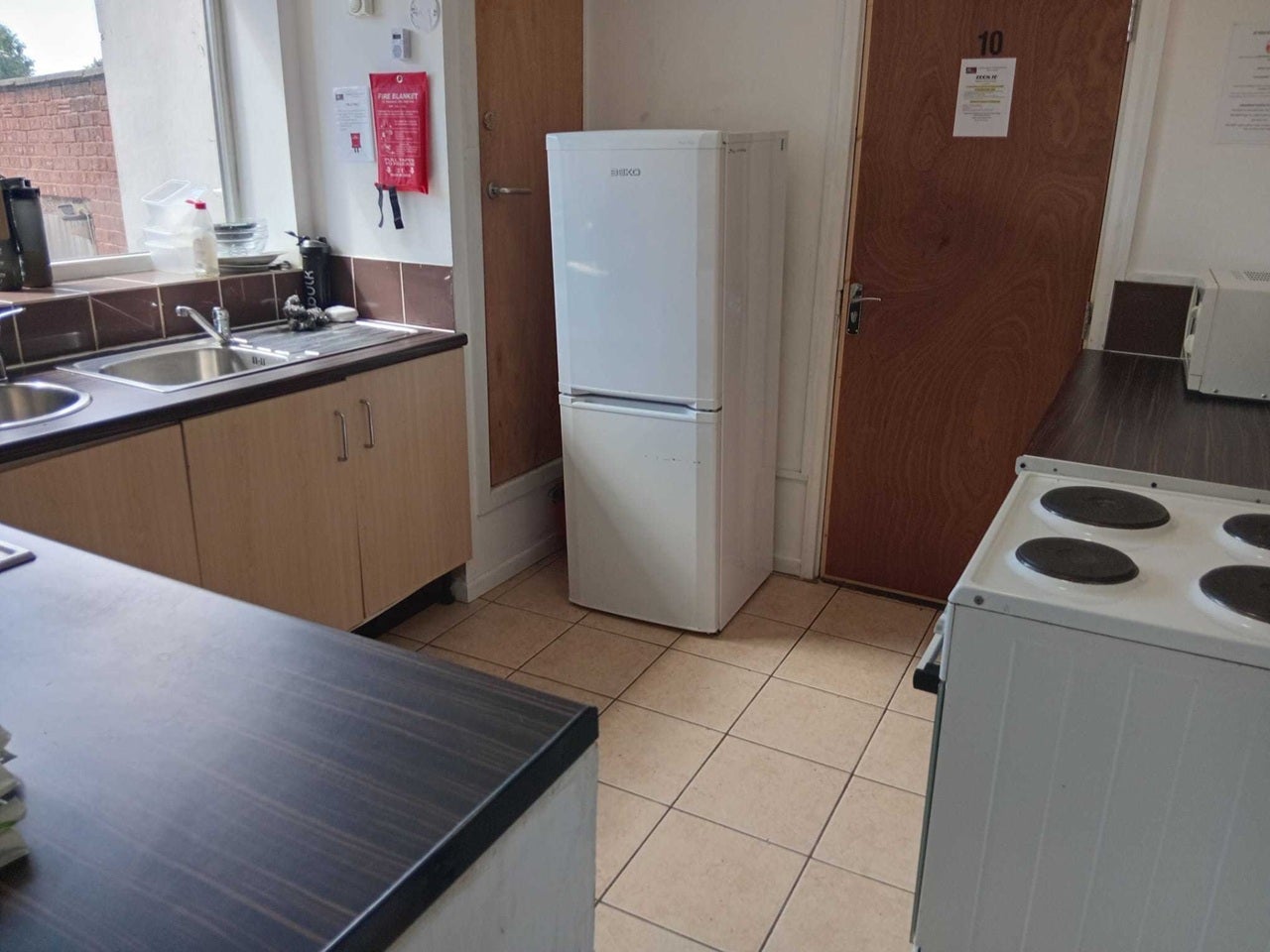 Room Forge Road in Darlaston