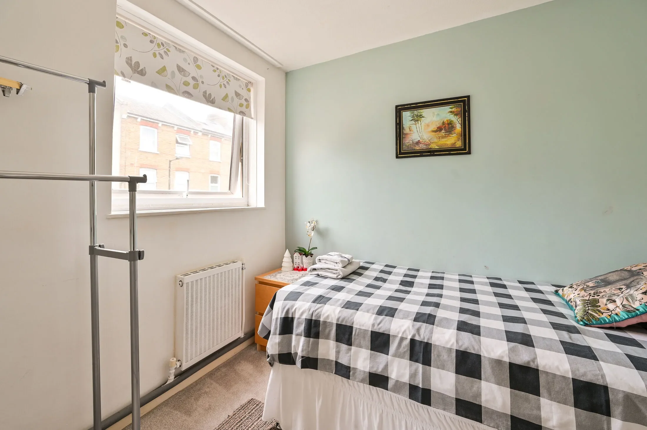 Flat Borrett Close in Greater London