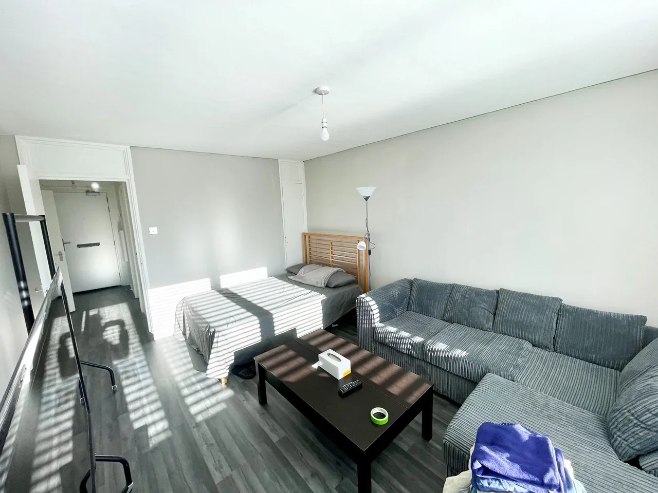 Flat Eckford Street in Greater London