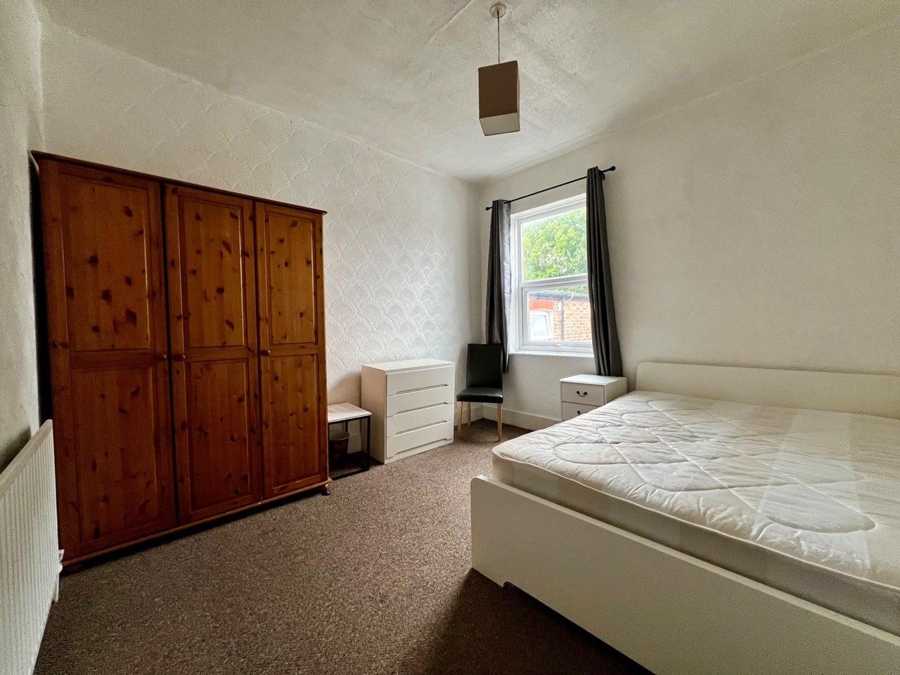 Flat Frobisher Road in Greater London