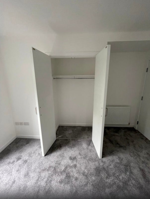 Flat Thread Court in Glasgow