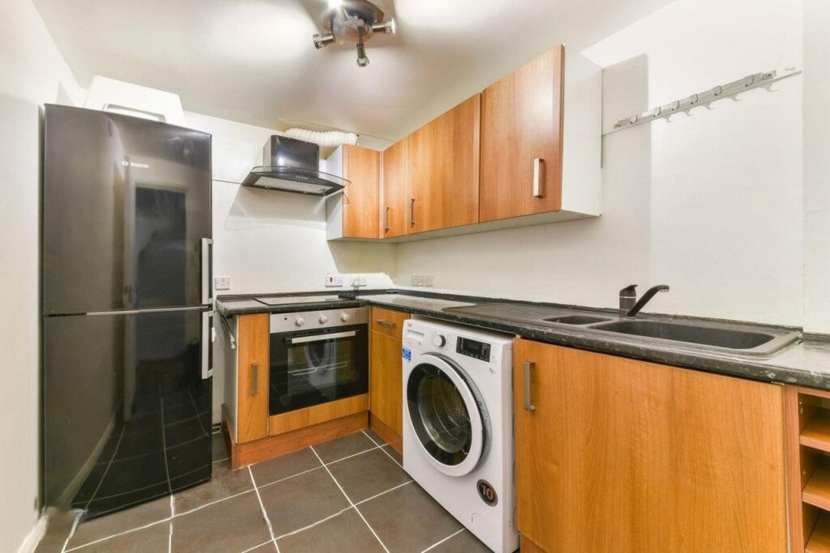 Flat Whitstable Place in Greater London