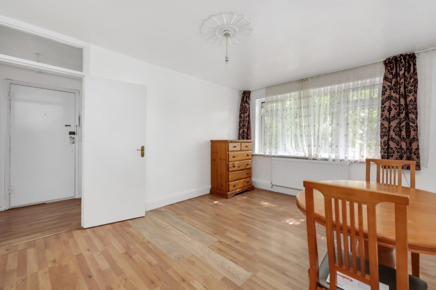 Flat Amhurst Road in Greater London