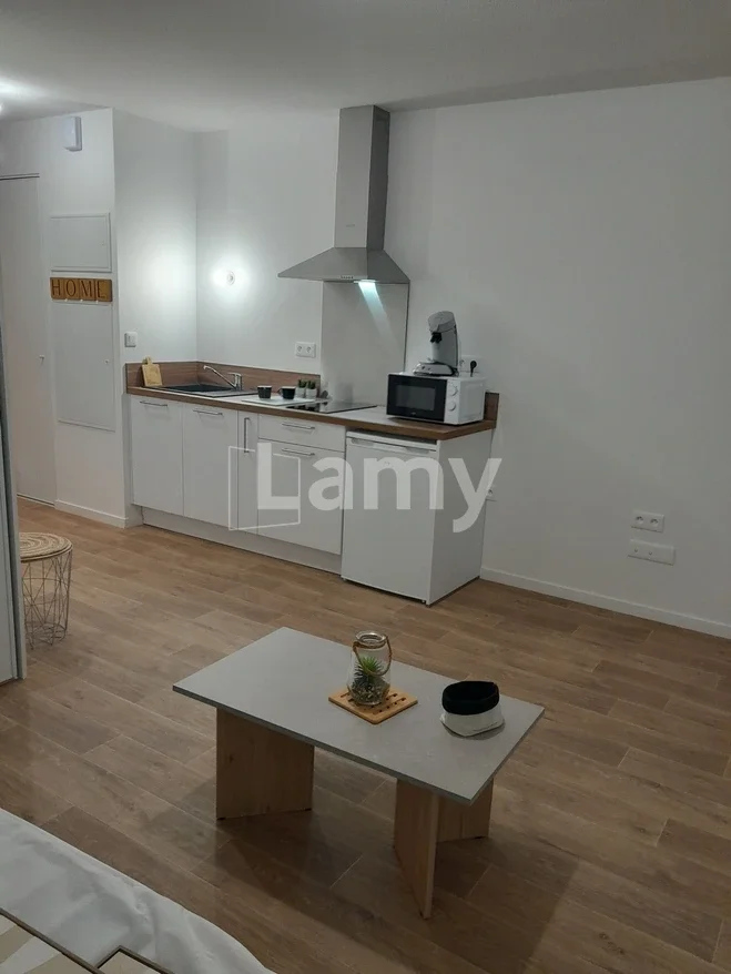 Appartement Rue Hélène Boucher à Mont-de-Marsan