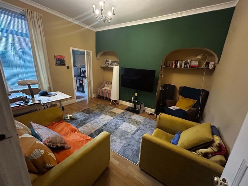 Room Tavistock Road in Newcastle upon Tyne