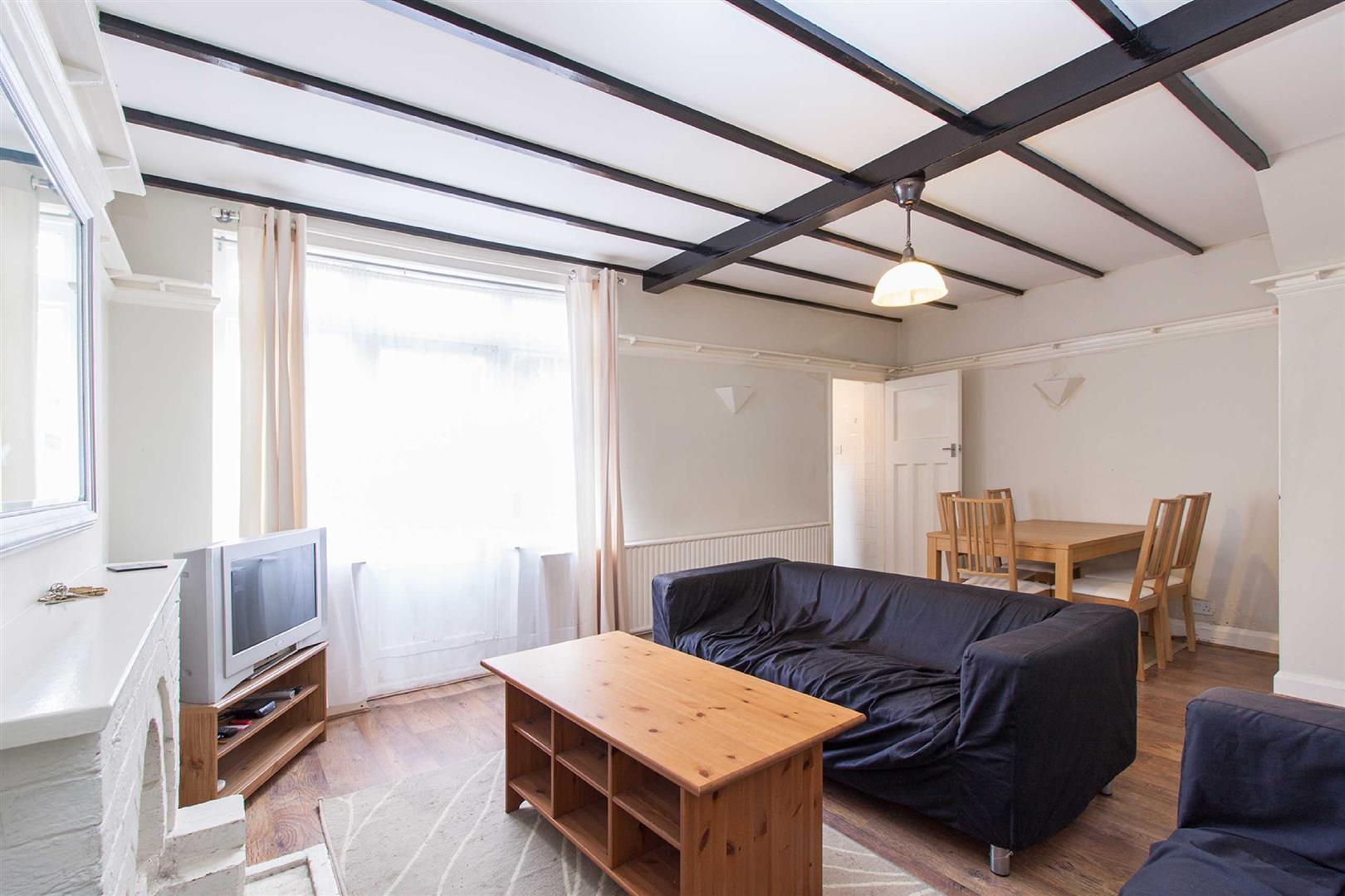 House Monks Drive in Greater London